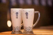 從100億到1000億，強大如海底撈也面臨增長瓶頸【重慶火鍋底料廠家直銷】