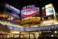 虧損、撤場、退租，超200+商場關(guān)門，餐飲該何去何從？【重慶火鍋底料廠】
