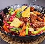 為什么摳門的餐飲老板容易賺大錢，大方的卻都關(guān)門了？【正宗重慶火鍋底料批發(fā)】