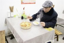 疫情之下，餐飲行業(yè)何去何從【重慶火鍋底料批發(fā)地址】