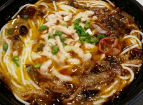在重慶，肯德基根本不是鄉(xiāng)村基的對手【重慶火鍋底料批發(fā)廠家】