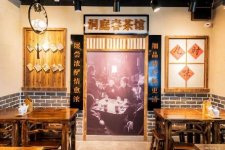 海底撈、巴奴、湊湊同場(chǎng)pk，誰(shuí)更勝一籌？重慶火鍋底料廠家排名