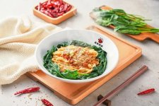 首個破千家門店的面館誕生！五爺拌面要做面食賽道的王者？