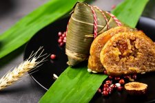五芳齋：粽子與快餐，一山不容“二虎”