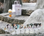 新茶飲們?yōu)楹渭w靠聯(lián)名“續(xù)命”？