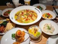 內(nèi)地餐飲新消費(fèi)，復(fù)制到香港源自北京的貓抓烤肉，都如雨后春筍般在這里冒了出來